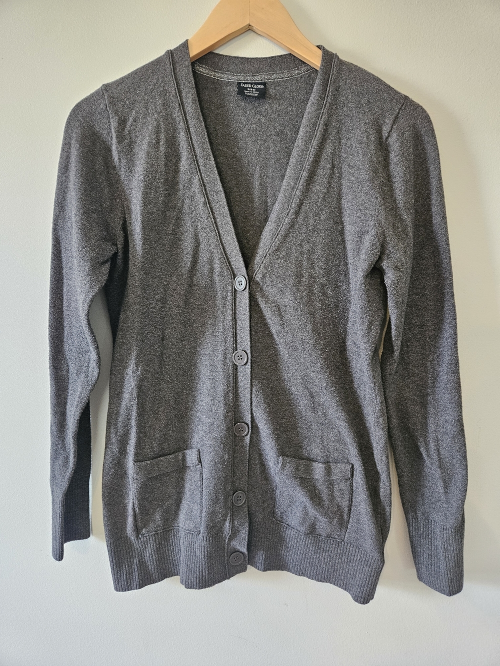 Faded Glory Gray V-Neck Button Cardigan